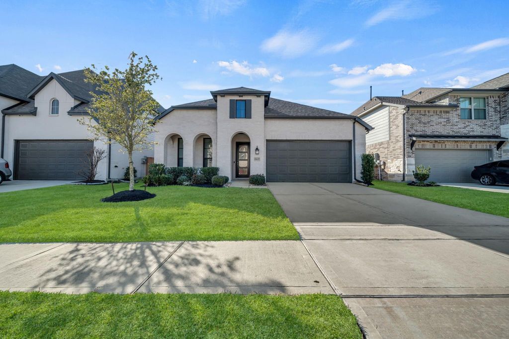 15627 Upper Lochton Drive, Humble, TX 77346