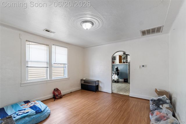 11418 Sobieski Street, Hamtramck, MI 48212