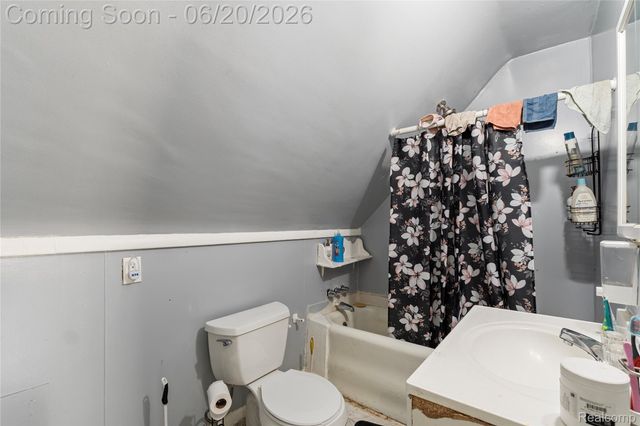 11418 Sobieski Street, Hamtramck, MI 48212