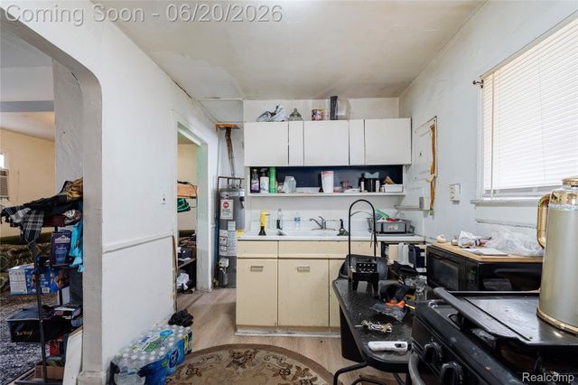 11418 Sobieski Street, Hamtramck, MI 48212
