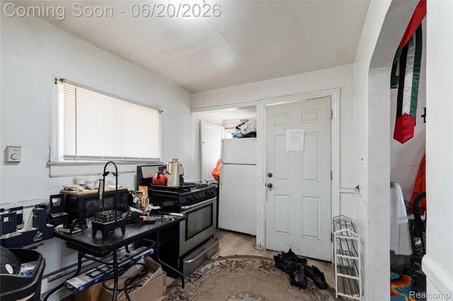 11418 Sobieski Street, Hamtramck, MI 48212