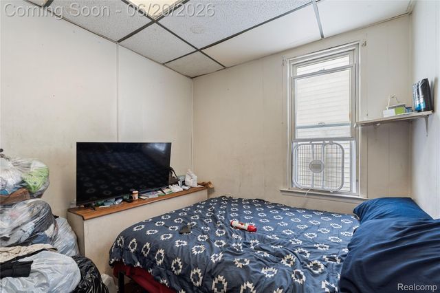 11418 Sobieski Street, Hamtramck, MI 48212