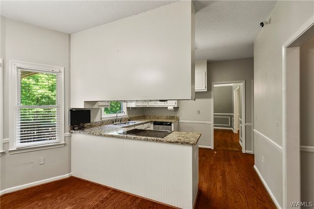 12399 Hunters Pointe, Northport, AL 35475