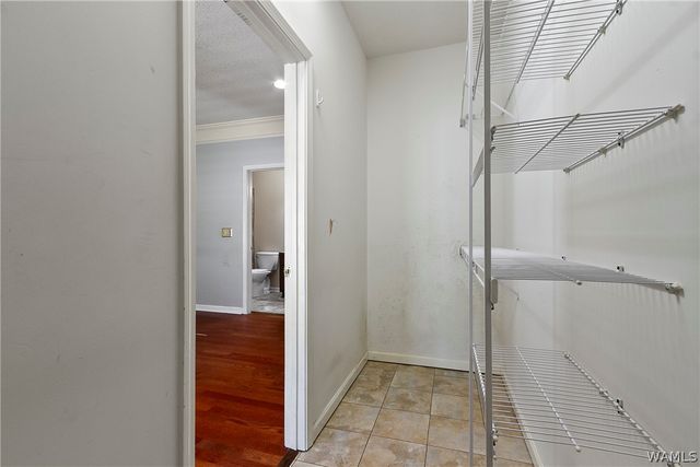 12399 Hunters Pointe, Northport, AL 35475