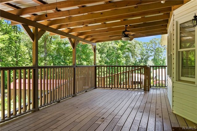 12399 Hunters Pointe, Northport, AL 35475