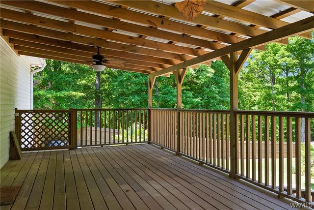 12399 Hunters Pointe, Northport, AL 35475