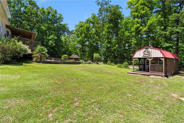 12399 Hunters Pointe, Northport, AL 35475