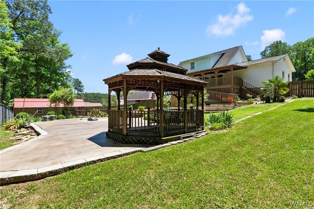 12399 Hunters Pointe, Northport, AL 35475