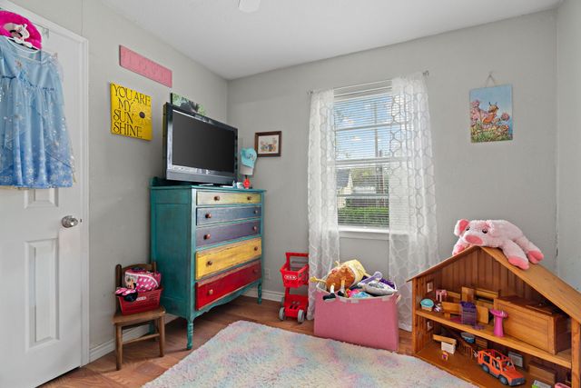 707 N Walnut Street, Weatherford, TX 76086