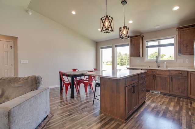 4514 13th Street S, Moorhead, MN 56560