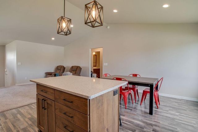 4514 13th Street S, Moorhead, MN 56560