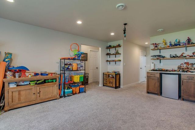 4514 13th Street S, Moorhead, MN 56560