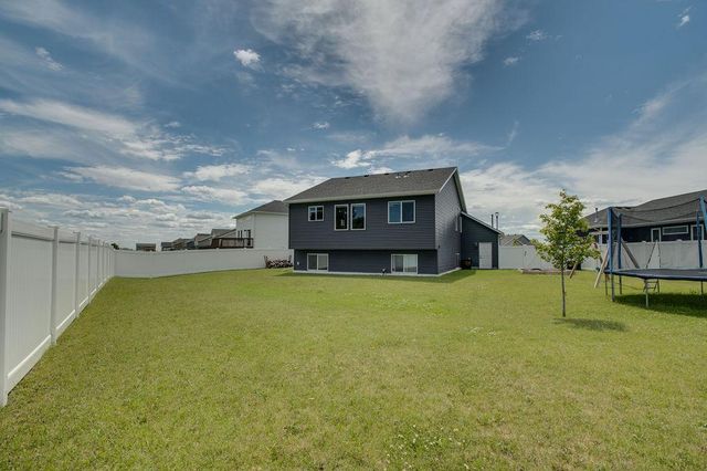 4514 13th Street S, Moorhead, MN 56560