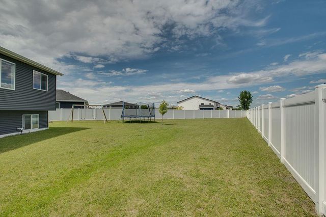 4514 13th Street S, Moorhead, MN 56560