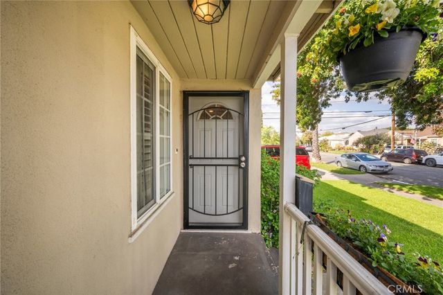 864 W 31st, Long Beach, CA 90806