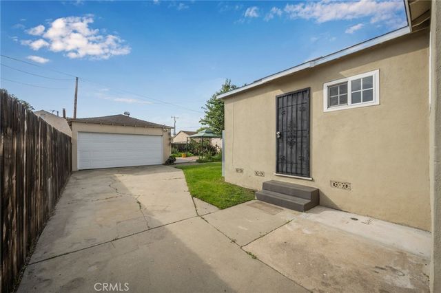864 W 31st, Long Beach, CA 90806