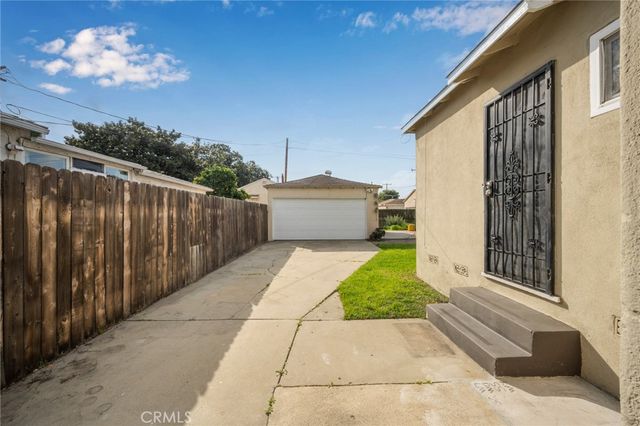 864 W 31st, Long Beach, CA 90806