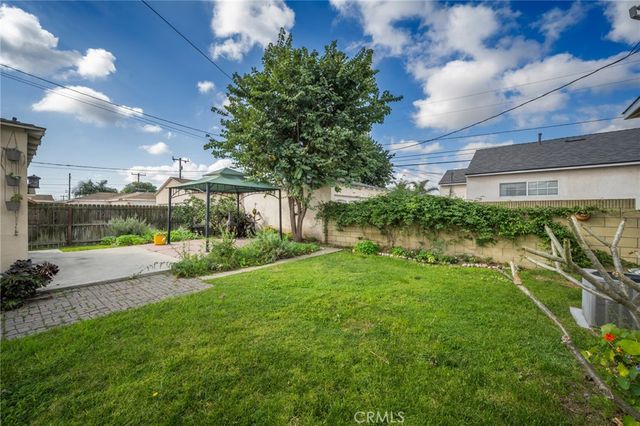 864 W 31st, Long Beach, CA 90806