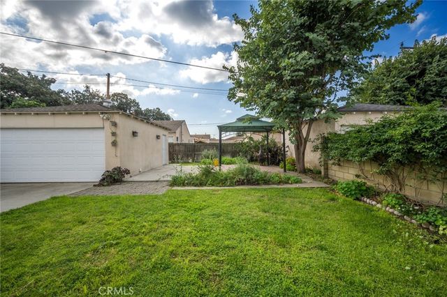 864 W 31st, Long Beach, CA 90806