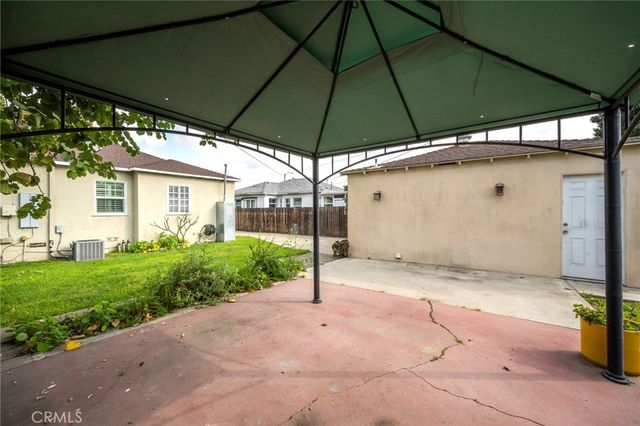 864 W 31st, Long Beach, CA 90806