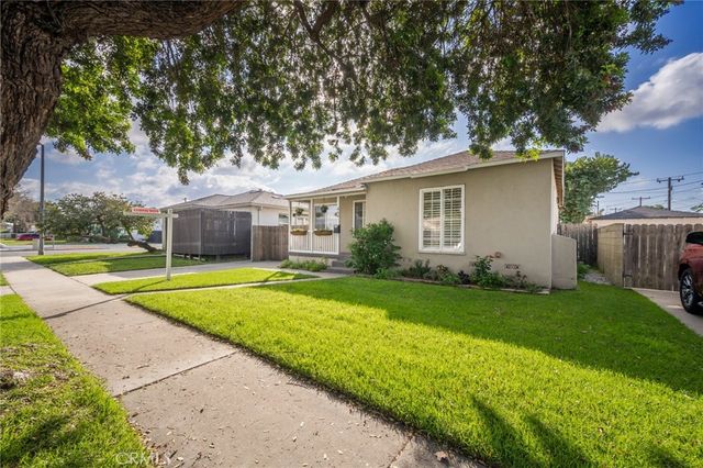 864 W 31st, Long Beach, CA 90806