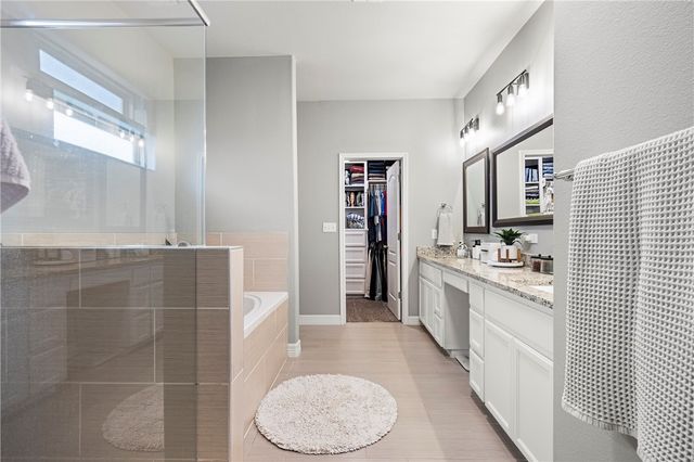 1910 Chesapeake Bay Dr, Portland, TX 78374