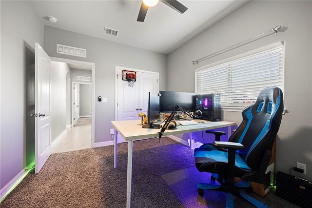 1910 Chesapeake Bay Dr, Portland, TX 78374