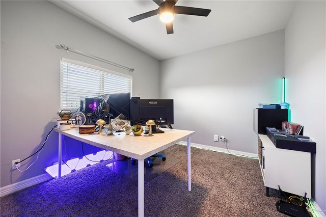 1910 Chesapeake Bay Dr, Portland, TX 78374