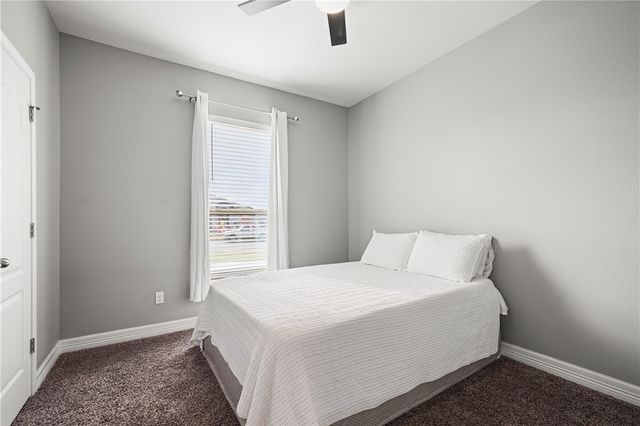 1910 Chesapeake Bay Dr, Portland, TX 78374