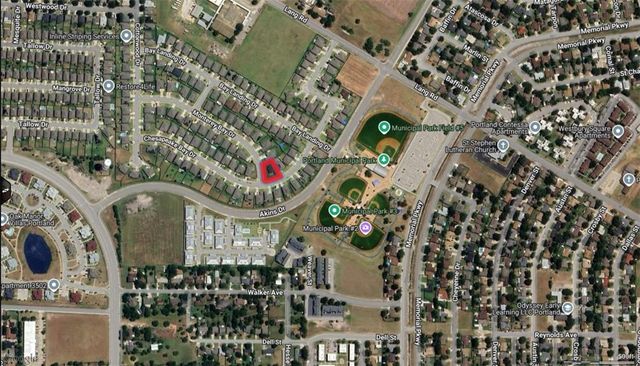 1910 Chesapeake Bay Dr, Portland, TX 78374