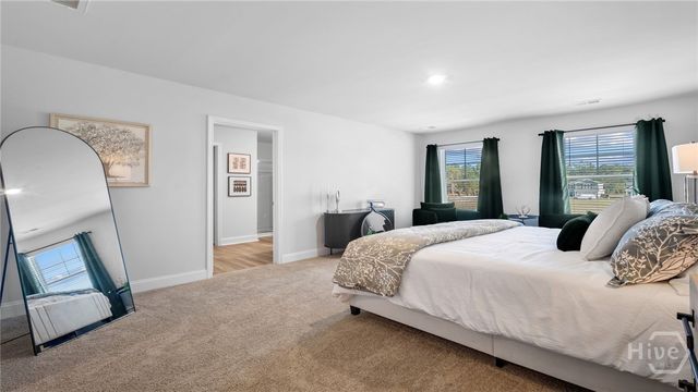 108 Siskin Road, Bloomingdale, GA 31302