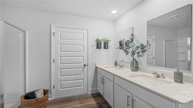 108 Siskin Road, Bloomingdale, GA 31302