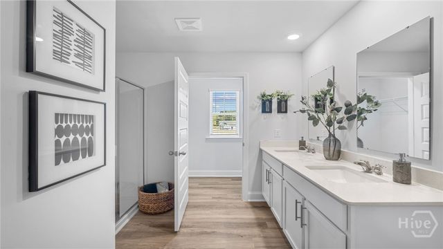 108 Siskin Road, Bloomingdale, GA 31302