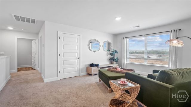 108 Siskin Road, Bloomingdale, GA 31302