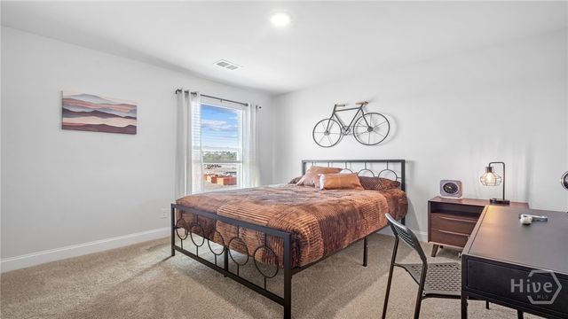 108 Siskin Road, Bloomingdale, GA 31302