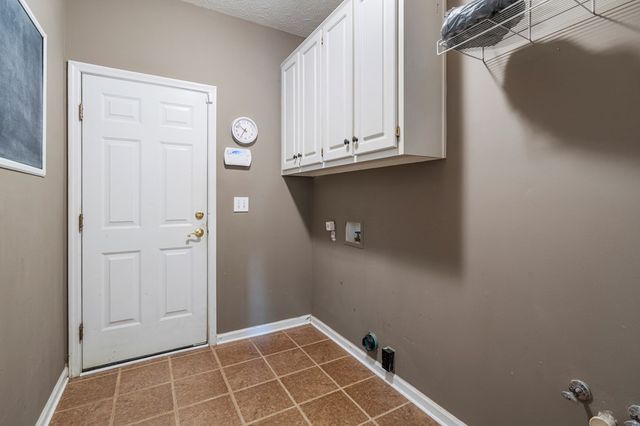 2307 Bridle Court, Phenix City, AL 36867