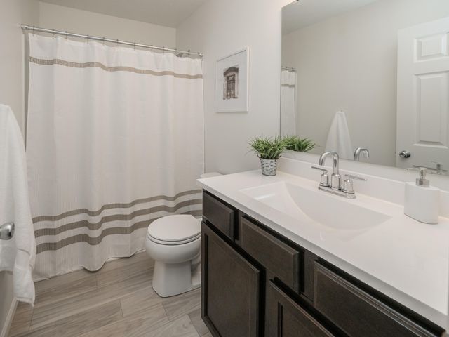 1925 Prescott Trail, Galesburg, MI 49053