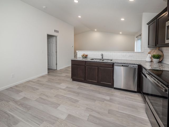 1925 Prescott Trail, Galesburg, MI 49053