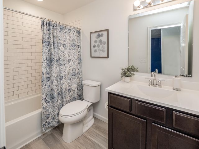 1925 Prescott Trail, Galesburg, MI 49053