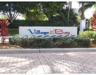 3245 NE 184th St 13111, Aventura, FL 33160