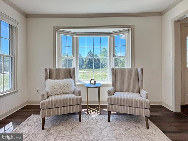 5880 WEDDING CT, Welcome, MD 20693