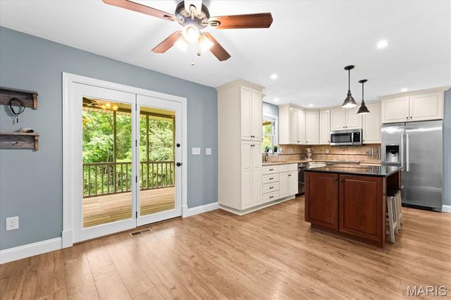 2019 Raintree Trail, Collinsville, IL 62234