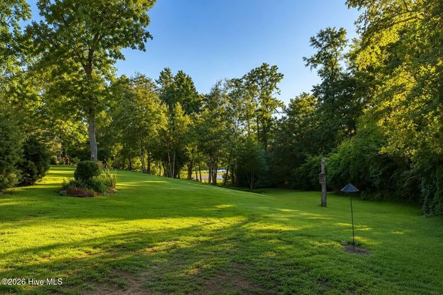 955 Grandview Drive, Hampstead, NC 28443