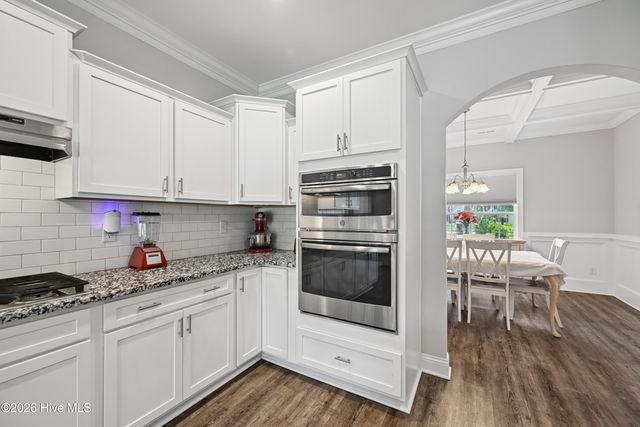 955 Grandview Drive, Hampstead, NC 28443