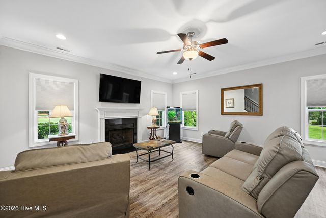 955 Grandview Drive, Hampstead, NC 28443