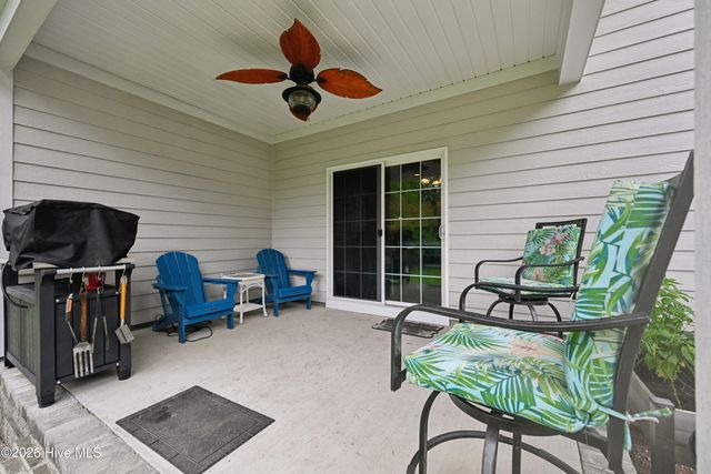 955 Grandview Drive, Hampstead, NC 28443