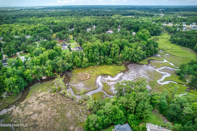 955 Grandview Drive, Hampstead, NC 28443