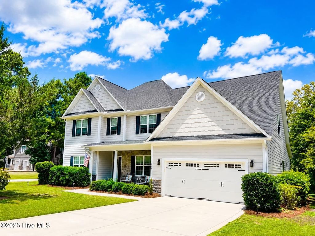 955 Grandview Drive, Hampstead, NC 28443