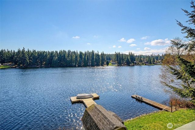 18727 Lakewood Road, Stanwood, WA 98292