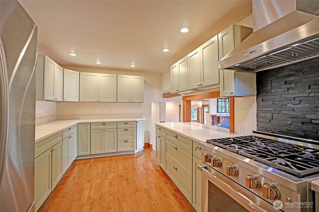 18727 Lakewood Road, Stanwood, WA 98292